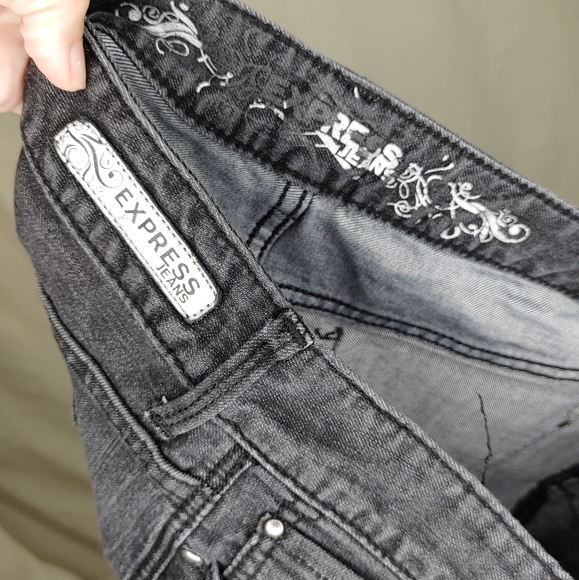 Express Stella Regular Fit Low Rise Bootcut Jeans - Picture 4 of 6